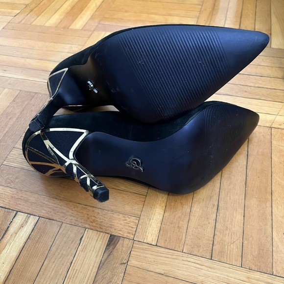 Rachel Roy Suede Stiletto - Picture 4 of 5